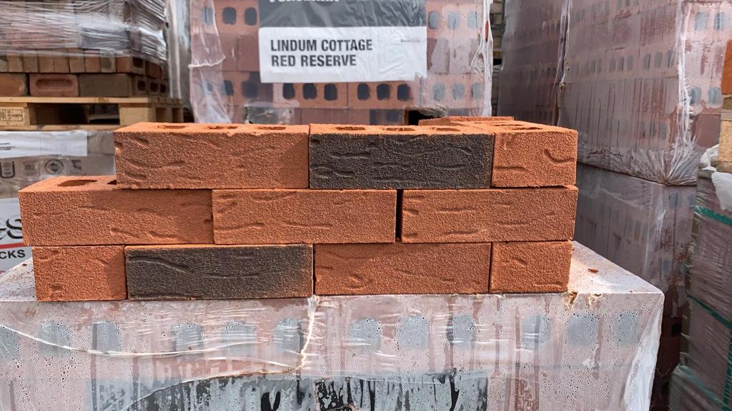 Forterra Lindum Cottage Red Reserve