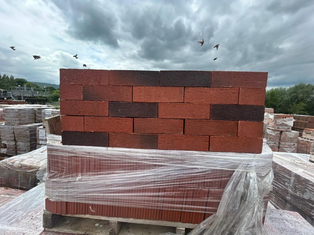 Forterra Lindum Cottage Red Reserve