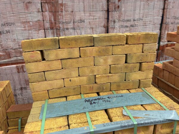 Ibstock Arundel Yellow Offshades
